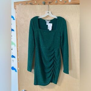 Love Squared2 Sparkling Green Long Sleeve Ruched Holiday Dress Women’s Size L